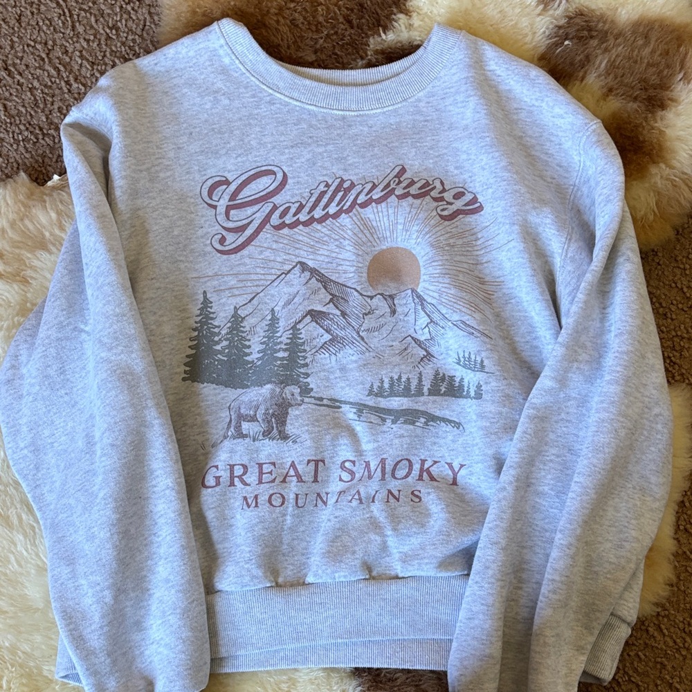 Hollister  Gatlinburg Sweatshirt